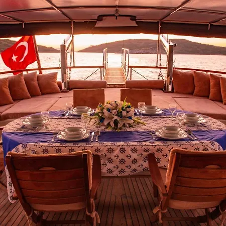 Aegean Pearl *