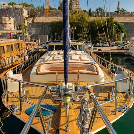 Botel Aegean Pearl Bodrum